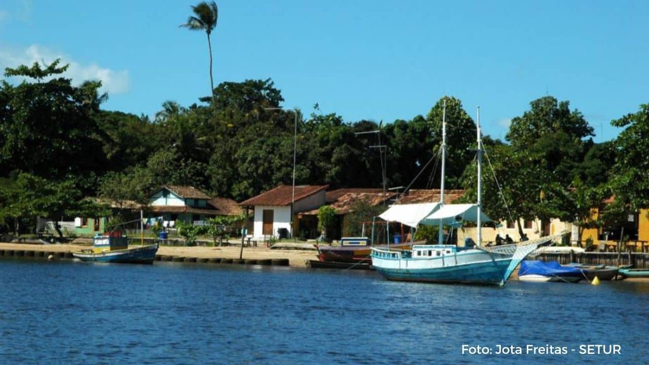 Porto Seguro - Passeio a Praia de Caraíva Rio e Praia